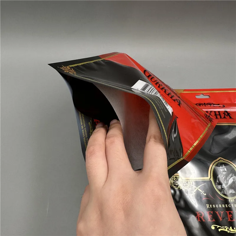 Customized Printed 150 gsm Humidor Bag For Cigars 4-50Ct Humidified Cigar Bags Reclosable Zip-Pack