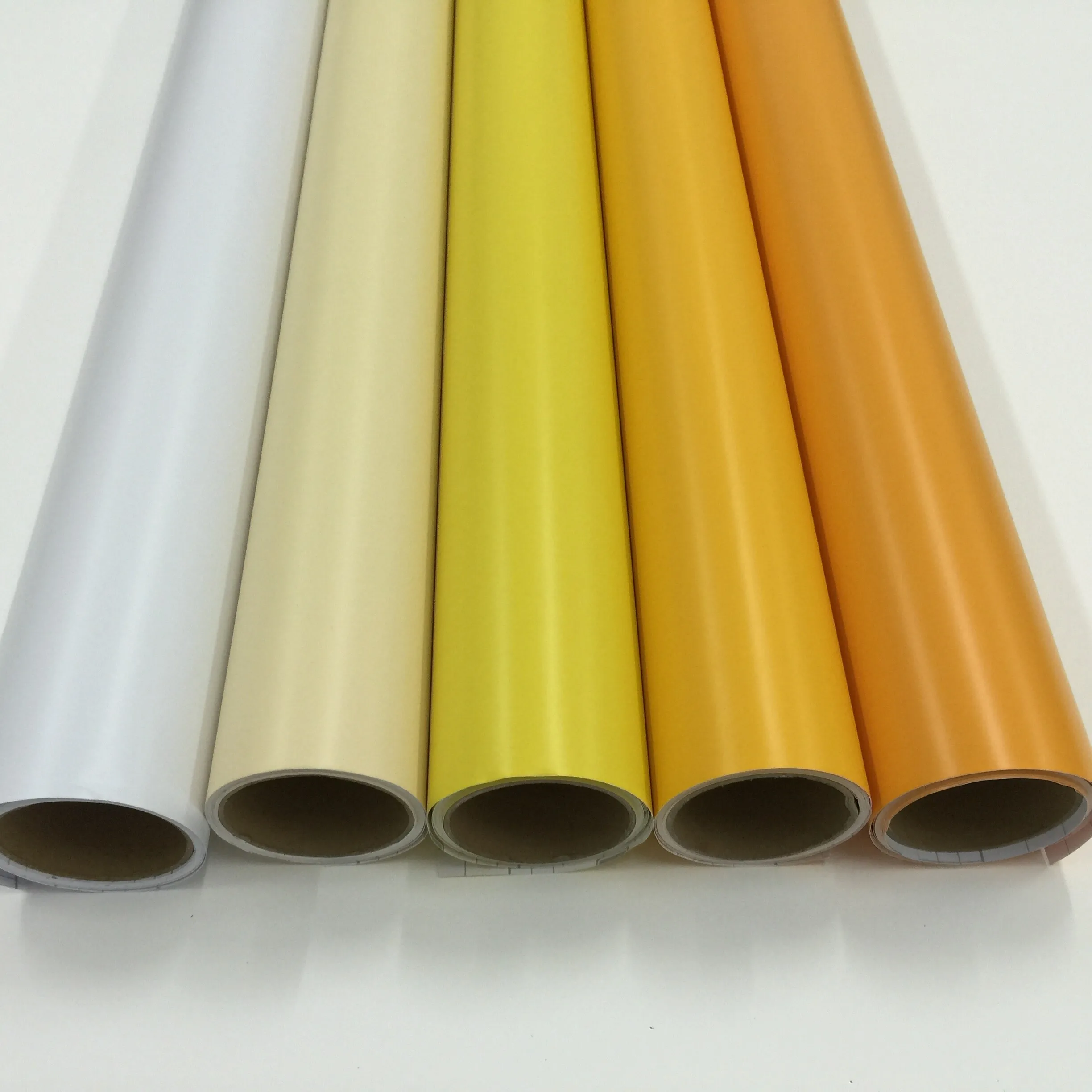 Цветной виниловый рулон Oracal 651, виниловый цветной рулон 1,22*50 м, рекламный/переводной узор