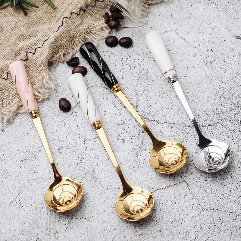 Household Japanese Sakura Ceramic Handle Spoon Golden Coffee Spoon Small Exquisite Long Handle Petal Dessert Mixing Spoon