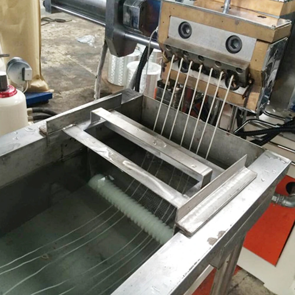 pet plastic recycling machine twin screw extruder pet flakes to be granules