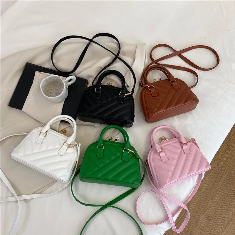 Customized Fashionable Solid Color Rhombus Handbag  Casual One-Shoulder Cross-Body PU Shell Bag Handbags Custom Backpack Design