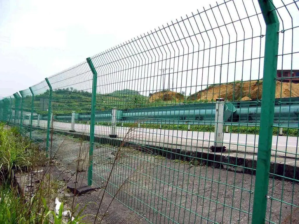 3D  wire mesh fence good quality Outdoor Heavy Mesh Panels Wire Fencing