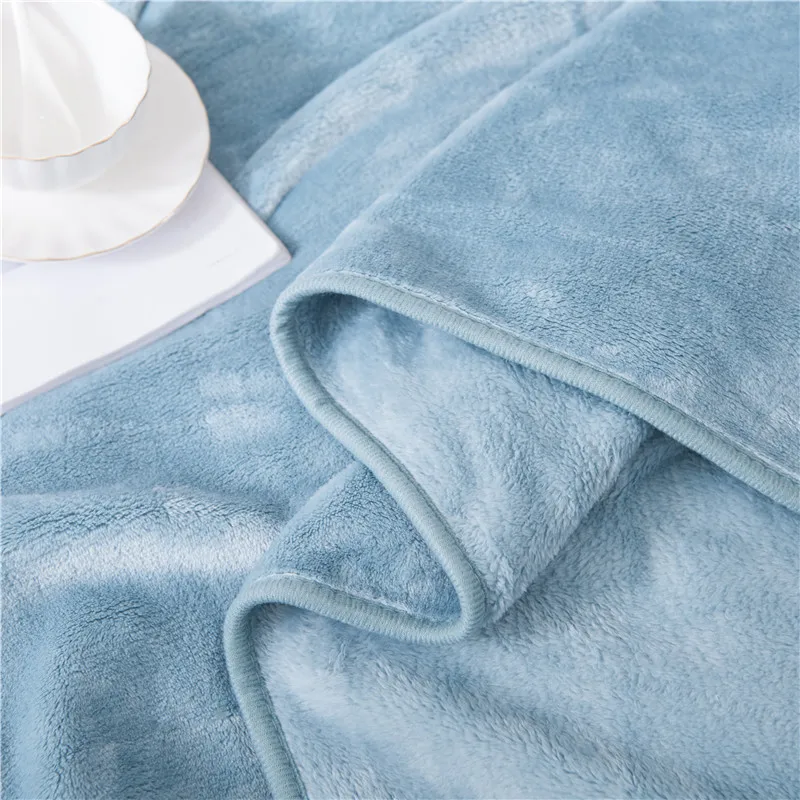 Winter Fleece Throw Blanket Polyester Plain Knitted Plush Mink Flannel Blanket For Bedding