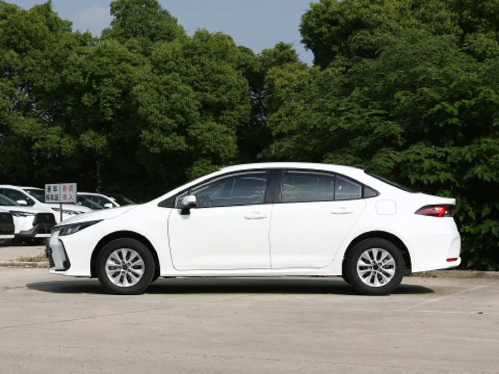 Популярный экспортный бренд Toyota Corolla 1 2 T Pioneer Edition бензиновый седан новый автомобиль для продажи