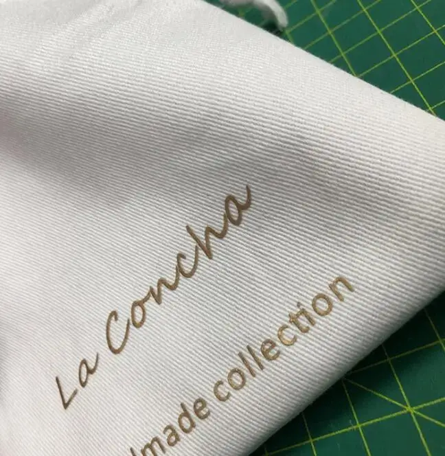 Рекламный маленький хлопковый Подарочный мешок на шнурке 12*14 см, хлопковый тканевый мешочек для ювелирных изделий с принтом логотипа