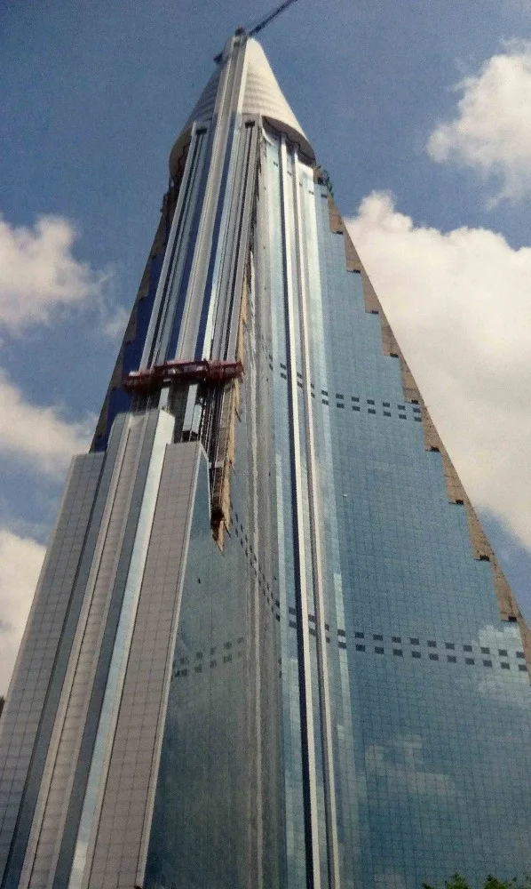 mast climbing work platforms manufacturer