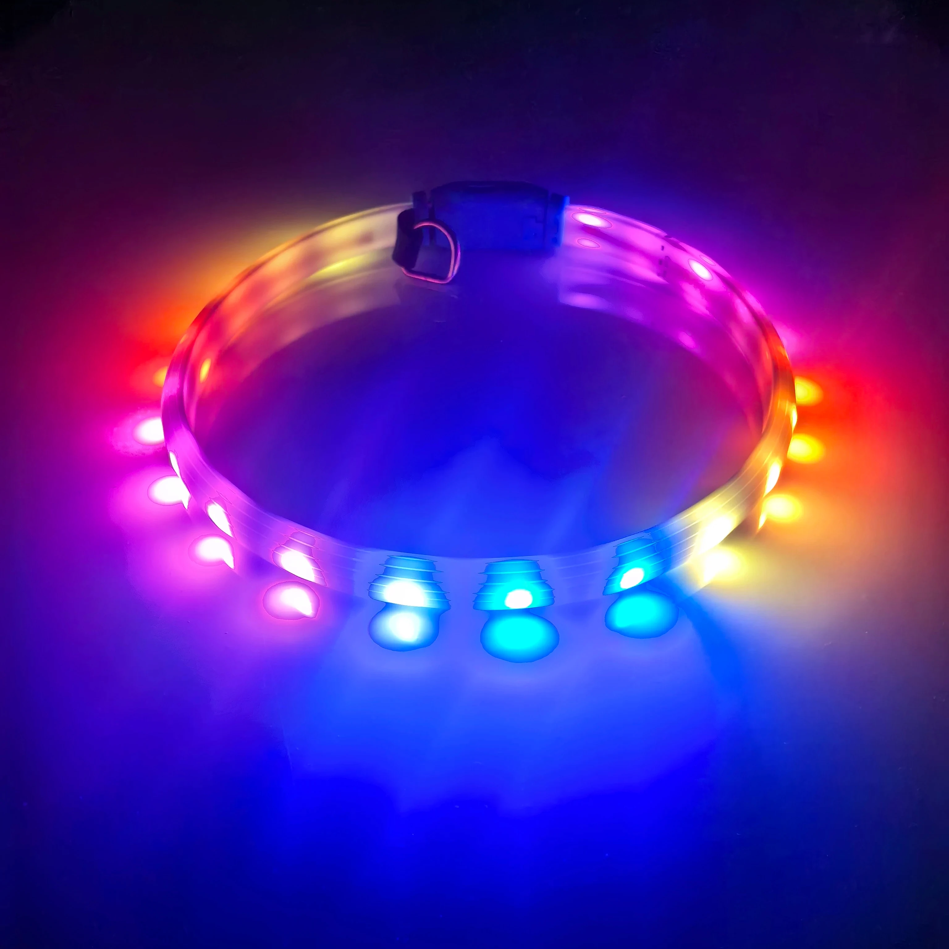 New Item USB-C  Multi color  Silicone LED Dog Collar With Multi  Functional RGB Light Up Pet Collar USB Rechargeable