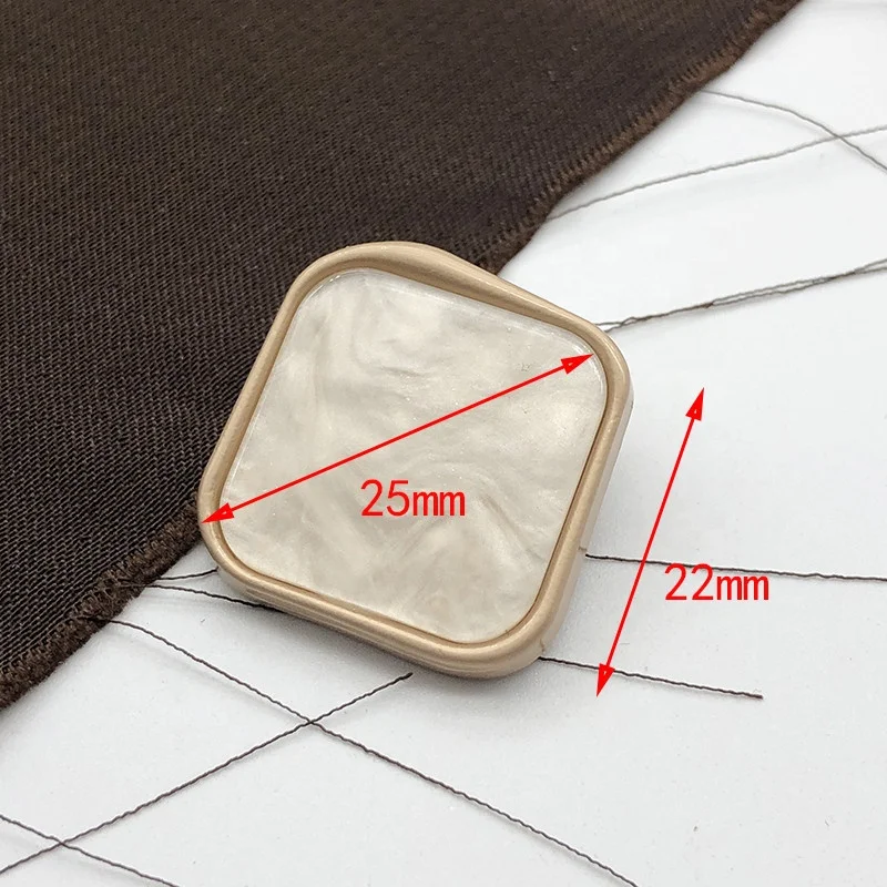 25 MM 25MM Zinc Alloy Gold Square Metal Coat Sewing Shank Button For Clothing Garment