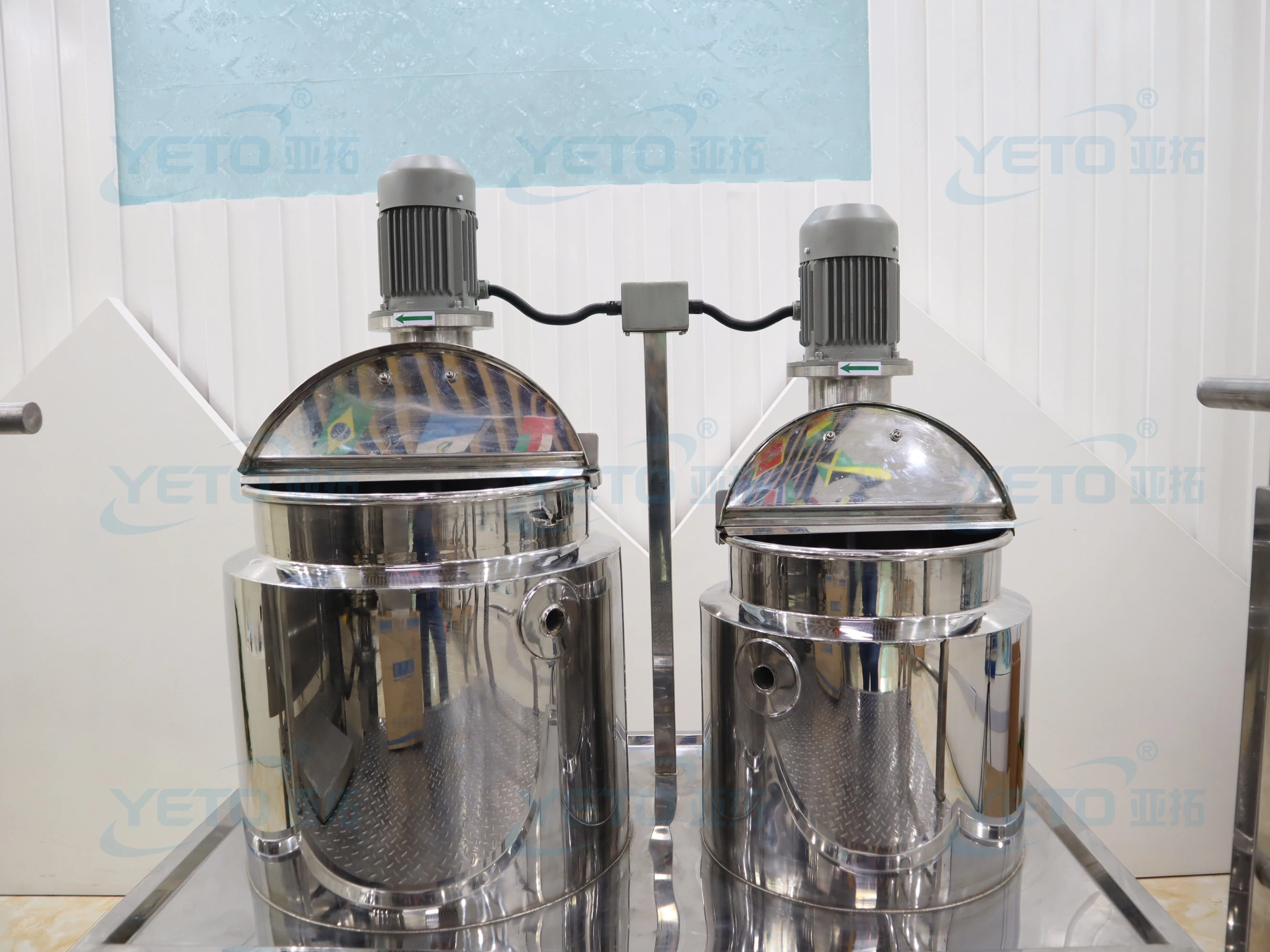 Facial Cream Hair Wax Cosmetic Shampoo Toothpaste Lotion Cream Production Line Equipment Vacuum Mixer Emulsifying Homogenizer