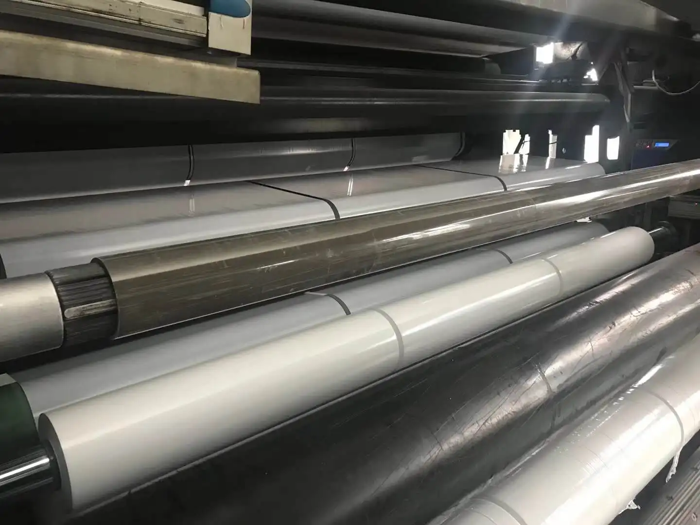 Hot selling PE Heat Shrinkable Film For Packaging