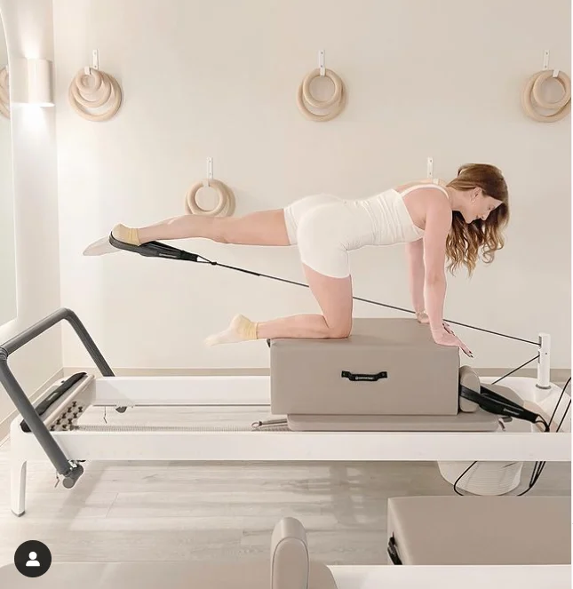 Aluminum Price Bed Pilates Reformer Equipment Machine Fold Reformer Pilates Sliding Bed Sale Aluminium Alloy Pilates Reformer
