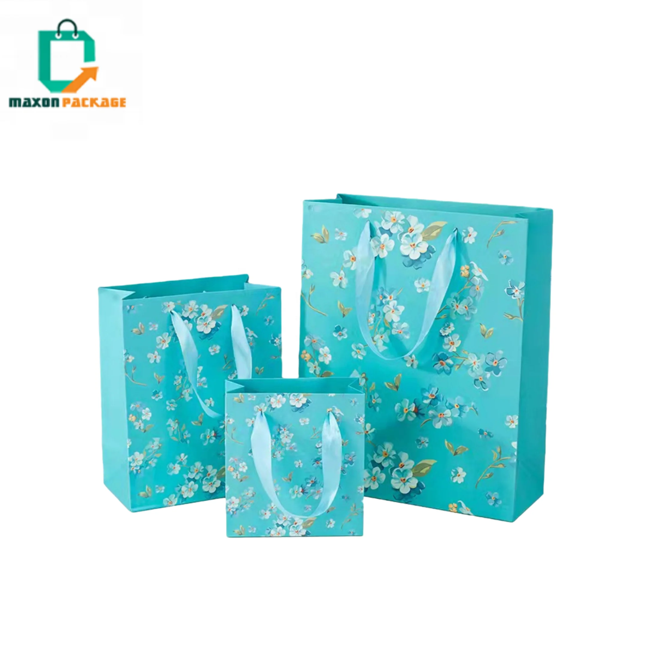 BSCI Customized Logo Shiny Clothes Shopping Packaging Bags Eco-friendly Gold Foil Fashion Kraft Paper Bag for Women Men