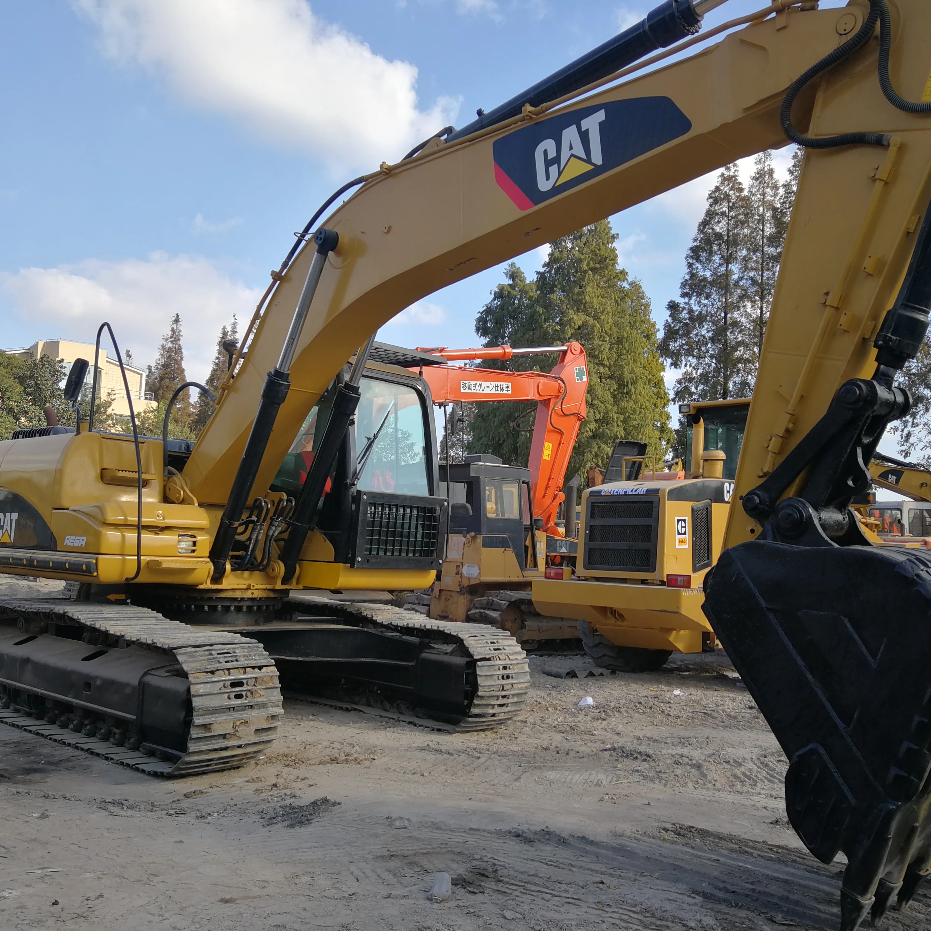 Used cat 320d excavator 20ton  crawler excavator Japan Original Excavator Caterpillar 320D Used,bagger gebraucht