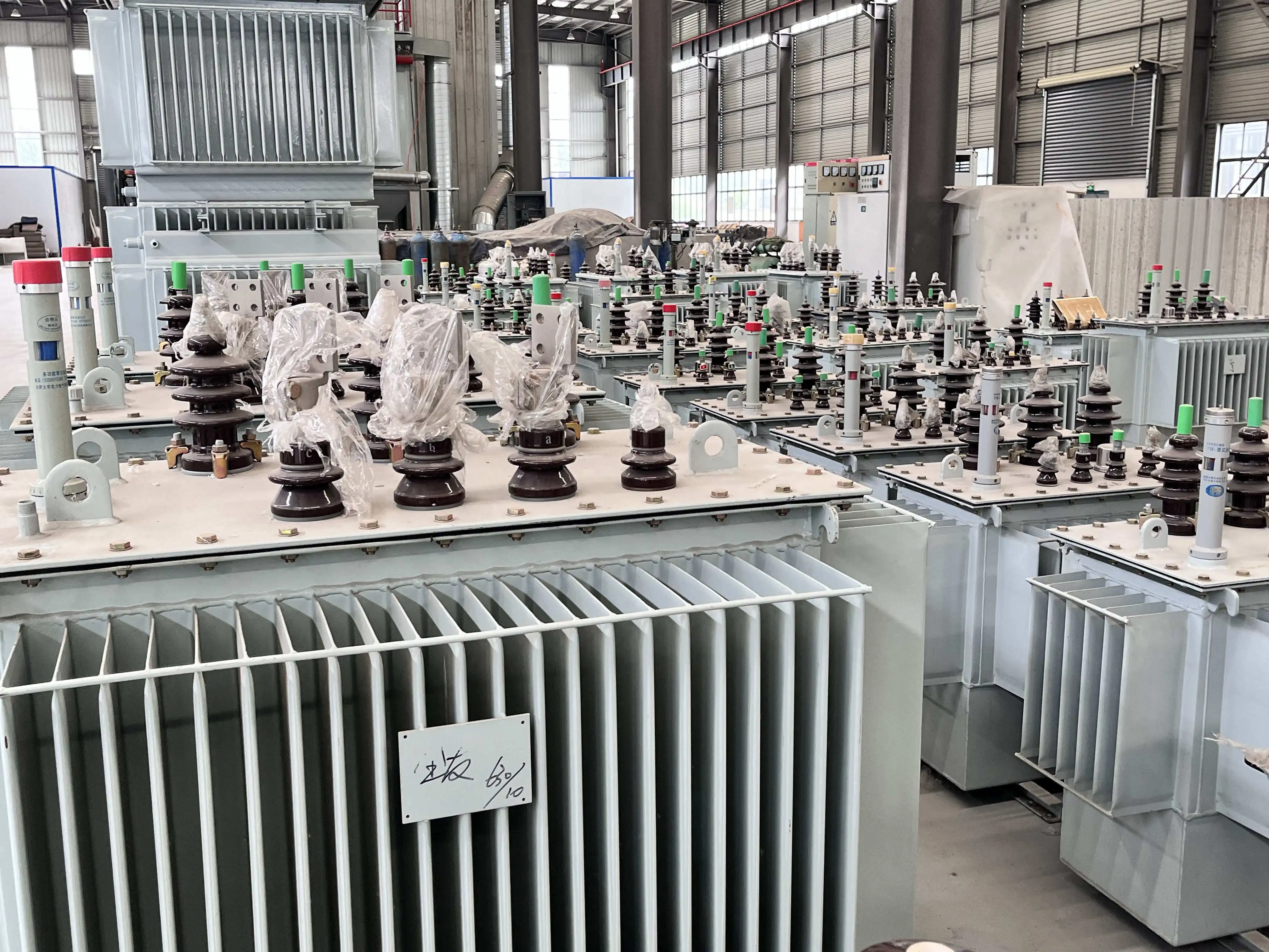 Hot Oil Immersed Power Distribution Transformer 33KV 100KVA 200KVA 300KVA 400KVA 500KVA 550KV 800KVA 1000KVA 1500KVA