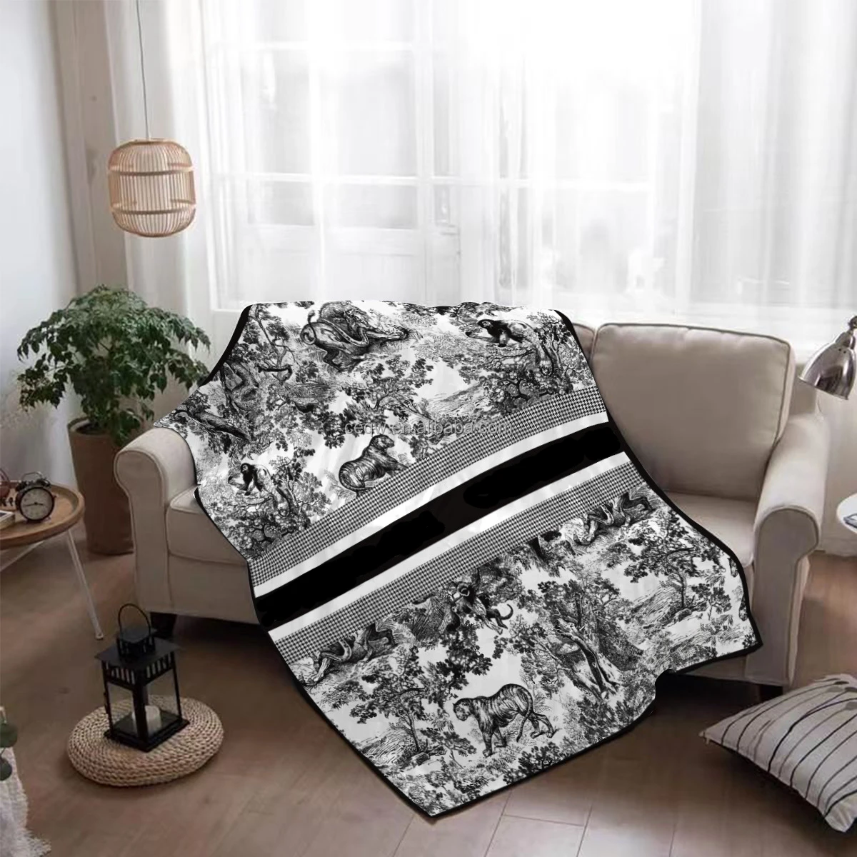 Famous Brand  Blanket Custom Design Luxury Soft Flannel Fleece Designer Logo Name Sublimated Print Custom Blanket with box