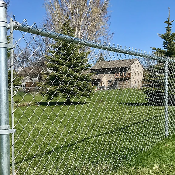Residential Security Hot dipped Galvanized Chain Link Fence And Gate Single Arm With Barbed Wire