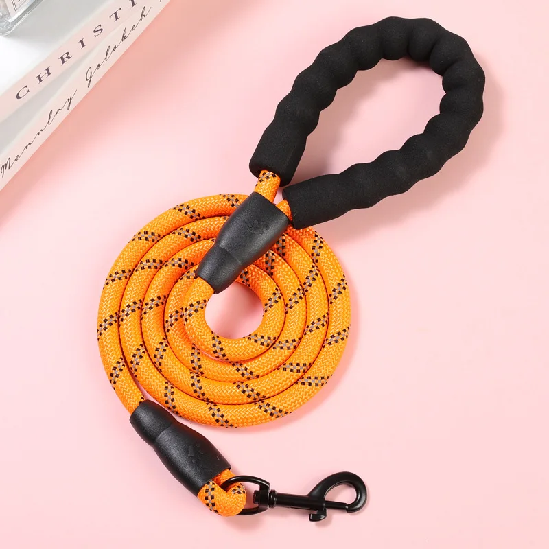 Pet Traction Rope Explosion-Proof Charging Dog Rope Reflective Round Rope Pulling Dog Handle Traction Belt