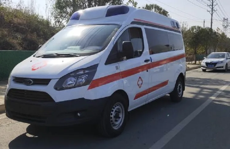 Emergency Vehicle Petrol ICU Transit Medical Clinic New Ambulance Sale