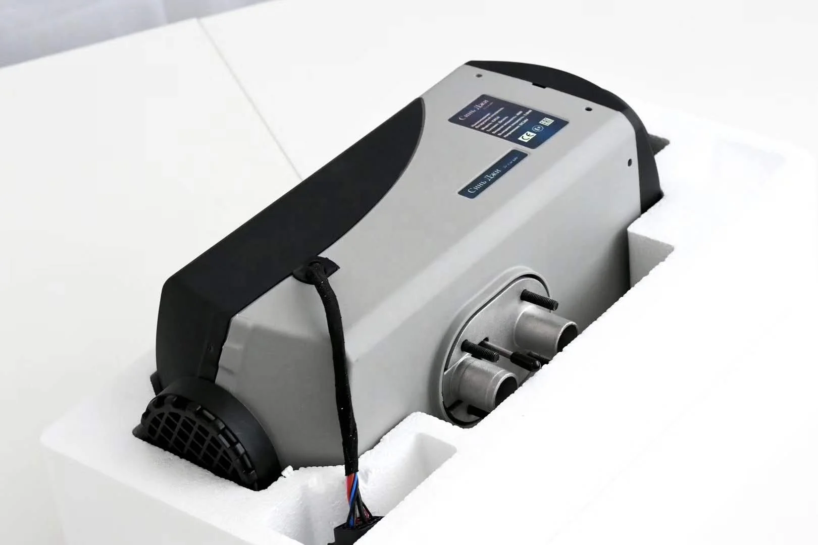 xinji 12v 2kw car diesel heater diesel parking heater for diesel truck boat caravan car