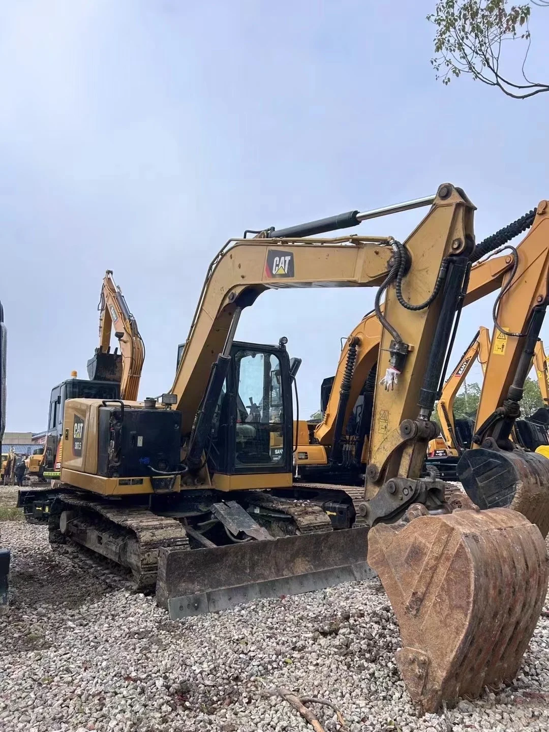 Б/у CAT307.5 небольшой подержанный экскаватор CAT импортированный Подержанный японский 7.5Ton по низкой цене