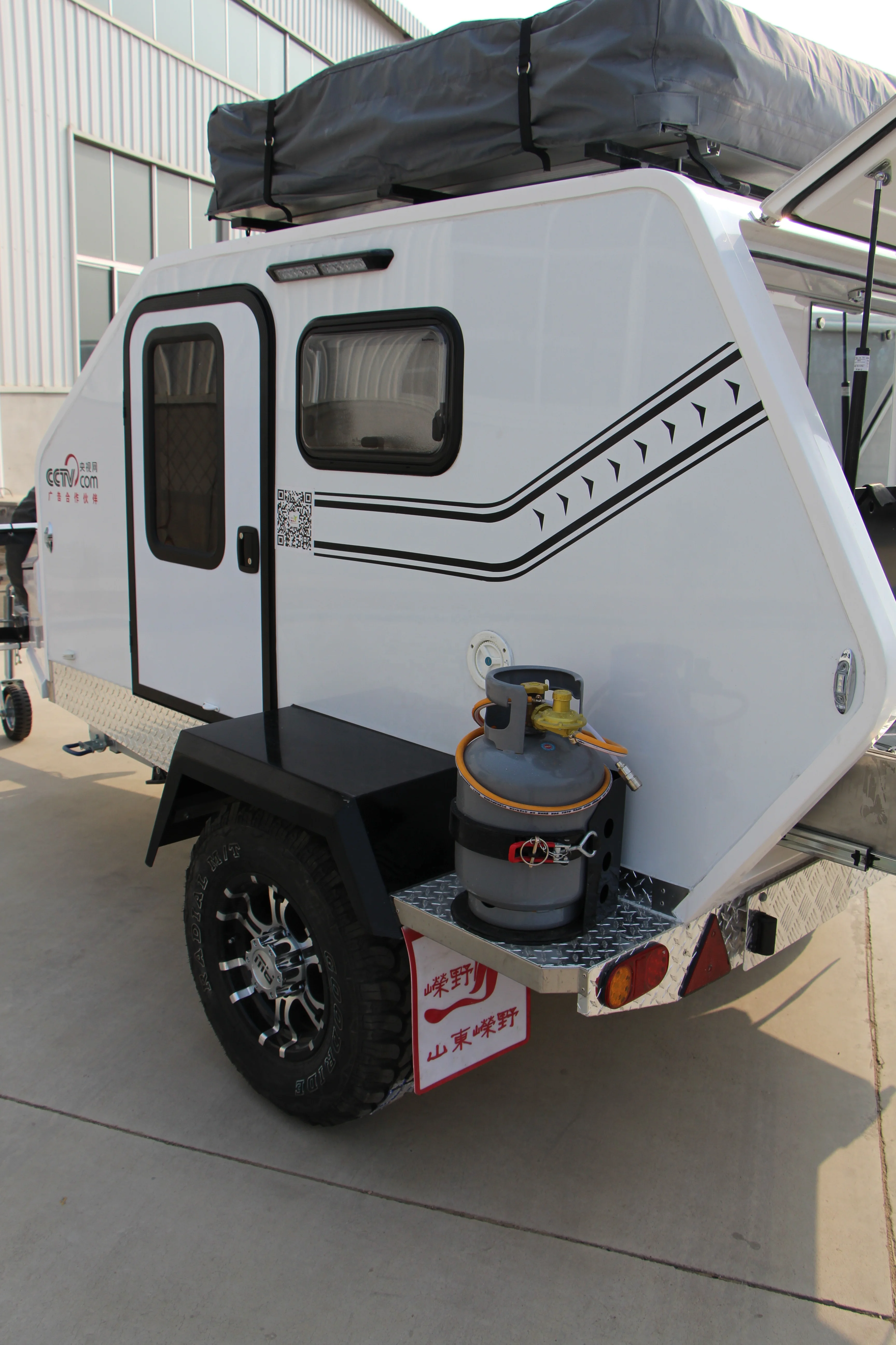 Small Size Campers Caravans With Fiberglass Toolbox