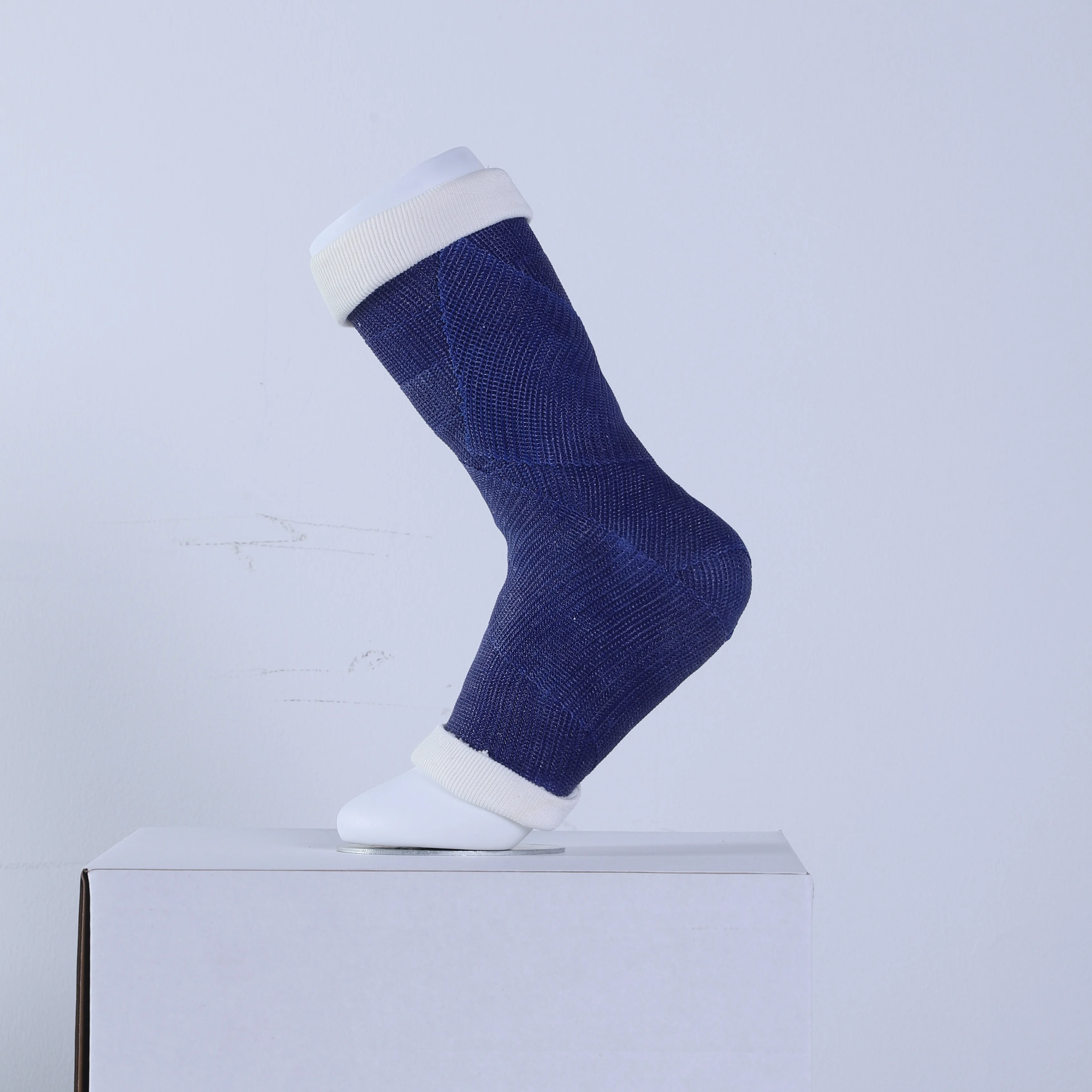 Factory Price Free Sample Medical Polyester Orthopedic Casting Tape