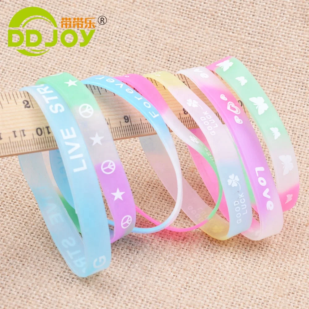 Waterproof Adult & Child Silicone Bracelet with Custom Logo Debossed/Embossed/Surface Printing Plated Stone Material for Jewelry