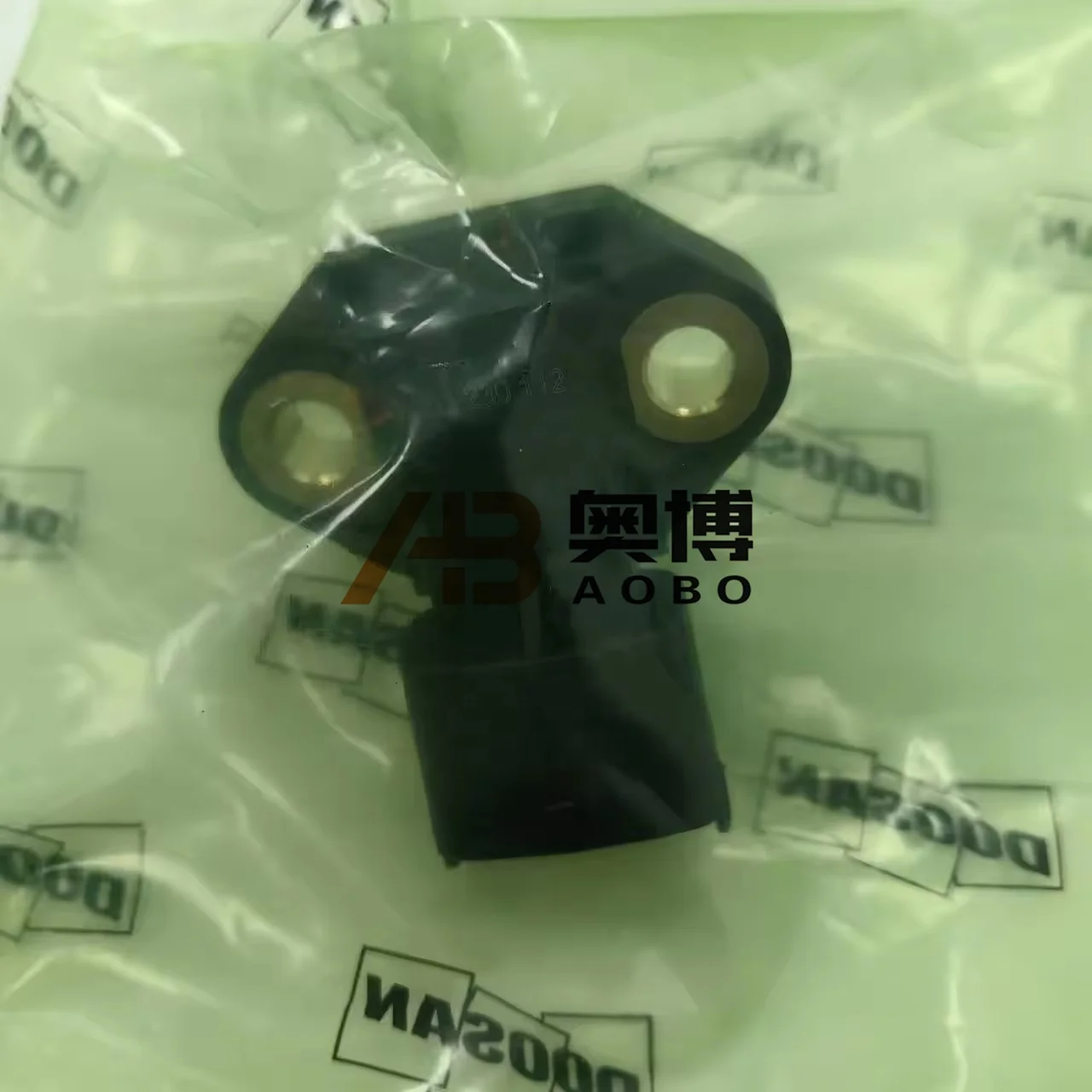 S450 S510 S530 S550 S570 S650 S750 S850 Engine Oil Pressure Sensor 7030445