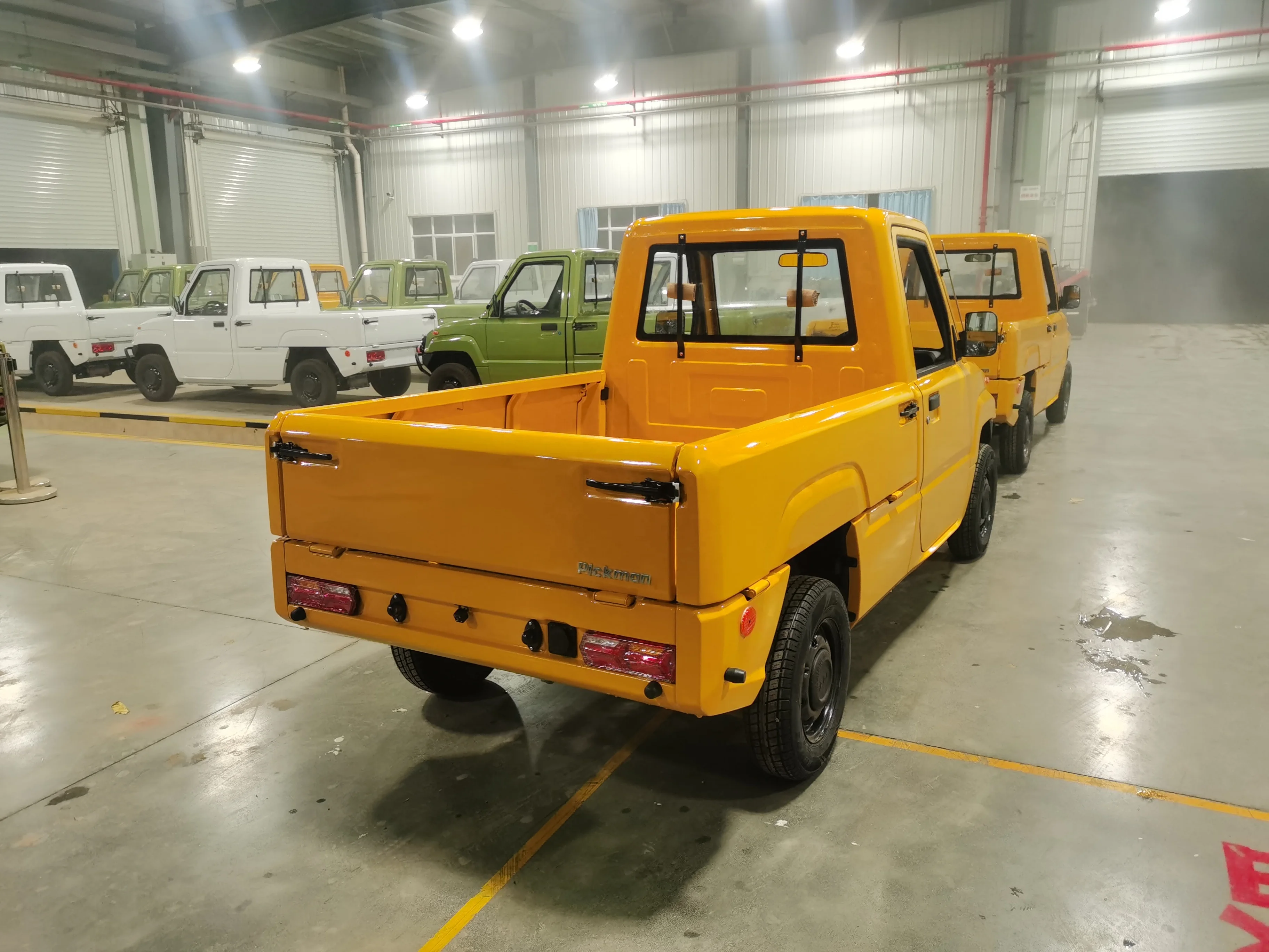 UTV Roadster Off-road Vehicle low speed vehicles Battery Electric truck Cars 4 wheels 2 seats cheap trucks mini electric truck