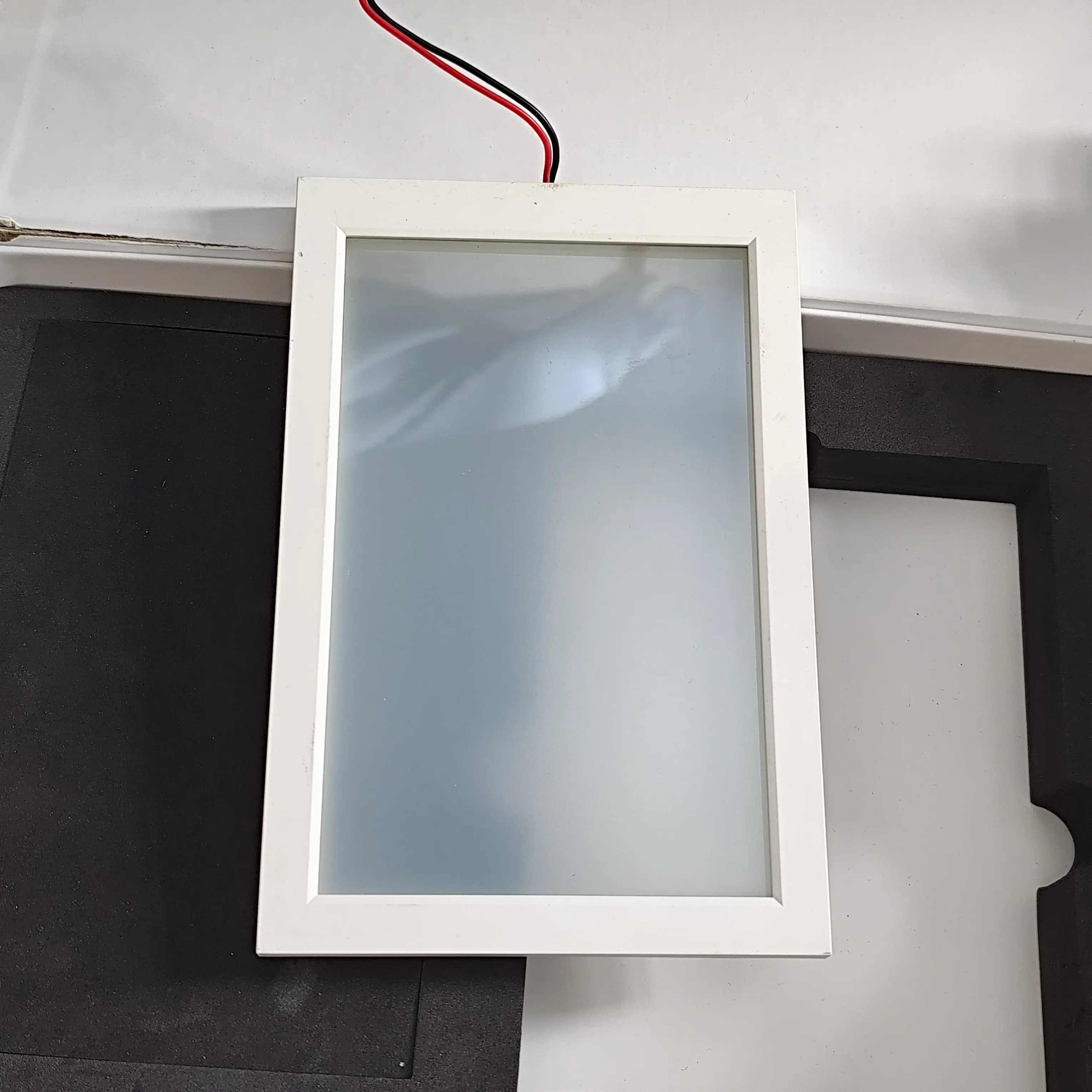 Competitive Price Hot Sale Electronic Switchable Intelligent Smart PDLC Film Glass Atomized Privacy Glass with Accessories