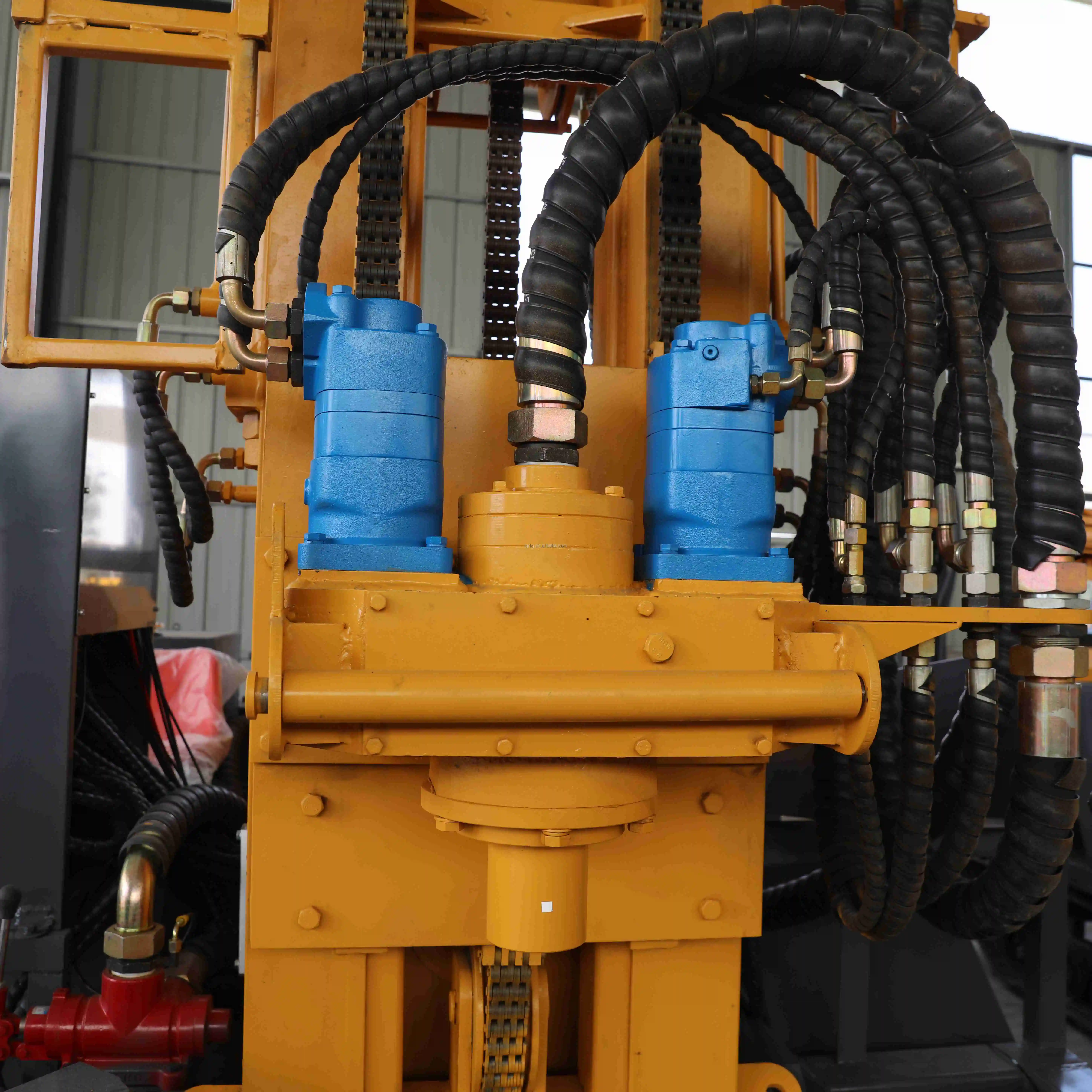 full hydraulic wheeled pneumatic water well drilling rig 300T wheeled water digging machine,underground water drilling rig