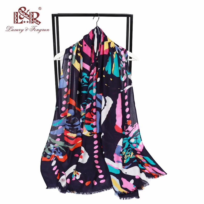New Fashion Summer Little Floral Printed Scarf With Tassel Bufandas Muslim Hijab Sjaal Viscose Cotton Foulard Femme Women Scarf