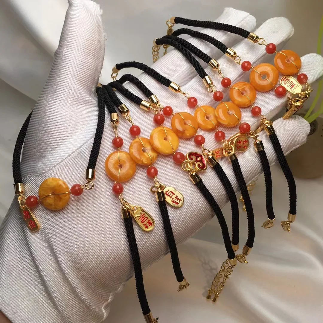  Hot Sale Natural Jade Oriental Peace Buckle South Red Beads Charm Bracelet Factory