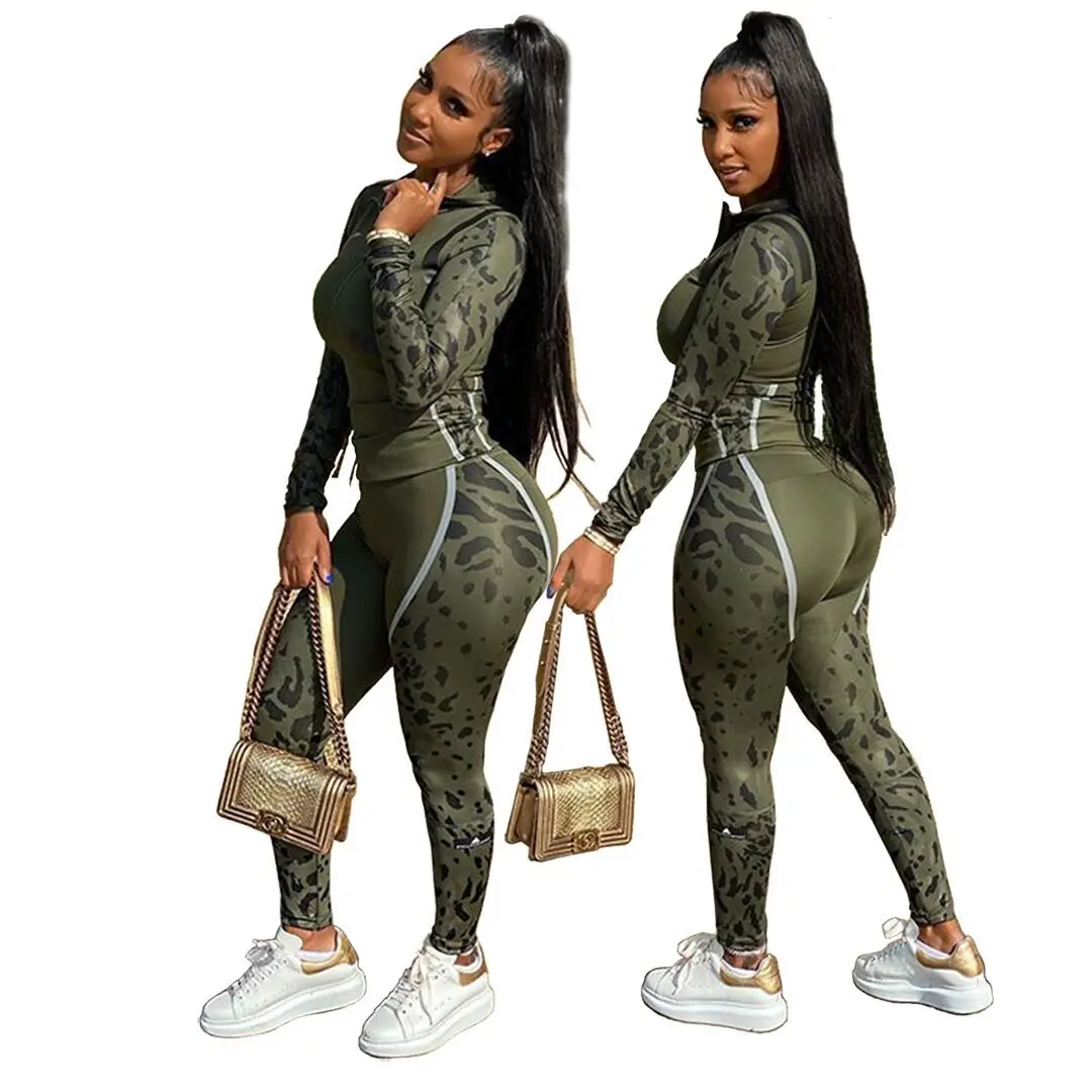 Custom Logo Sweat Suits Apparel Women Fashion Printed Jogging Suit Half Zipper Two Piece Sweat Suit Plus Size Hoodie Tracksuits