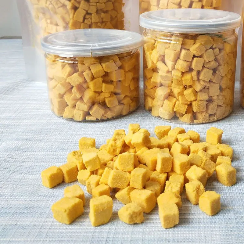 Pet Food Factory OEM Pet Nutrition Supplement Snacks Delicious Cats and Dogs Eat Freeze-dried Quail Yolk 100g