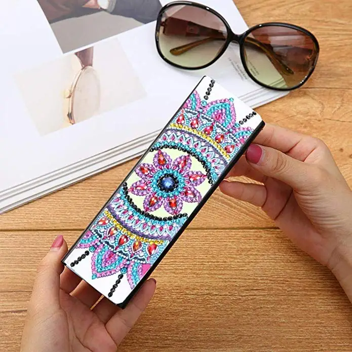 DIY Sunglass Storage Box Diamond Painting Leather eyeglass Case beads drilled  Sunglasses Holder