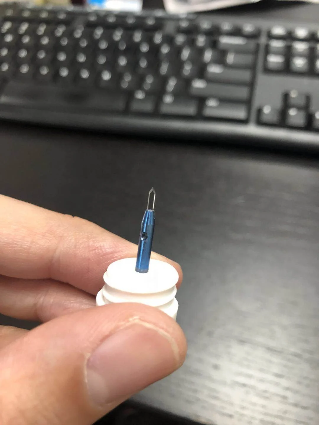 
Sapphire & Black Diamond knife blades for hair transplant 