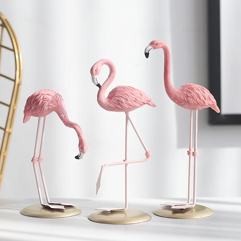 Nordic ins style resin flamingo decorations family living room desktop Flamingo decoration wedding decorations couple gifts