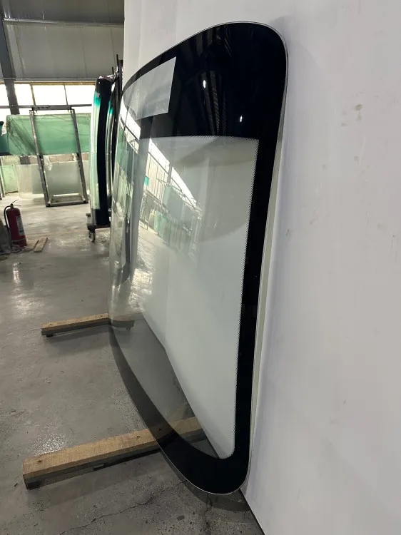 High Performance Laminated Front Windshield for New and Used Yutong 6127 6147 Models Perfect Fit for Yutong 6128