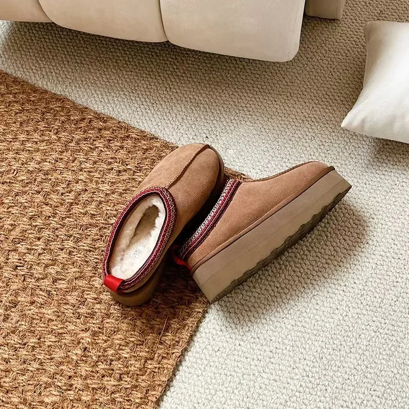 2024 winter new wholesale fur slides warm soft real sheepskin platform tasman slippers for women