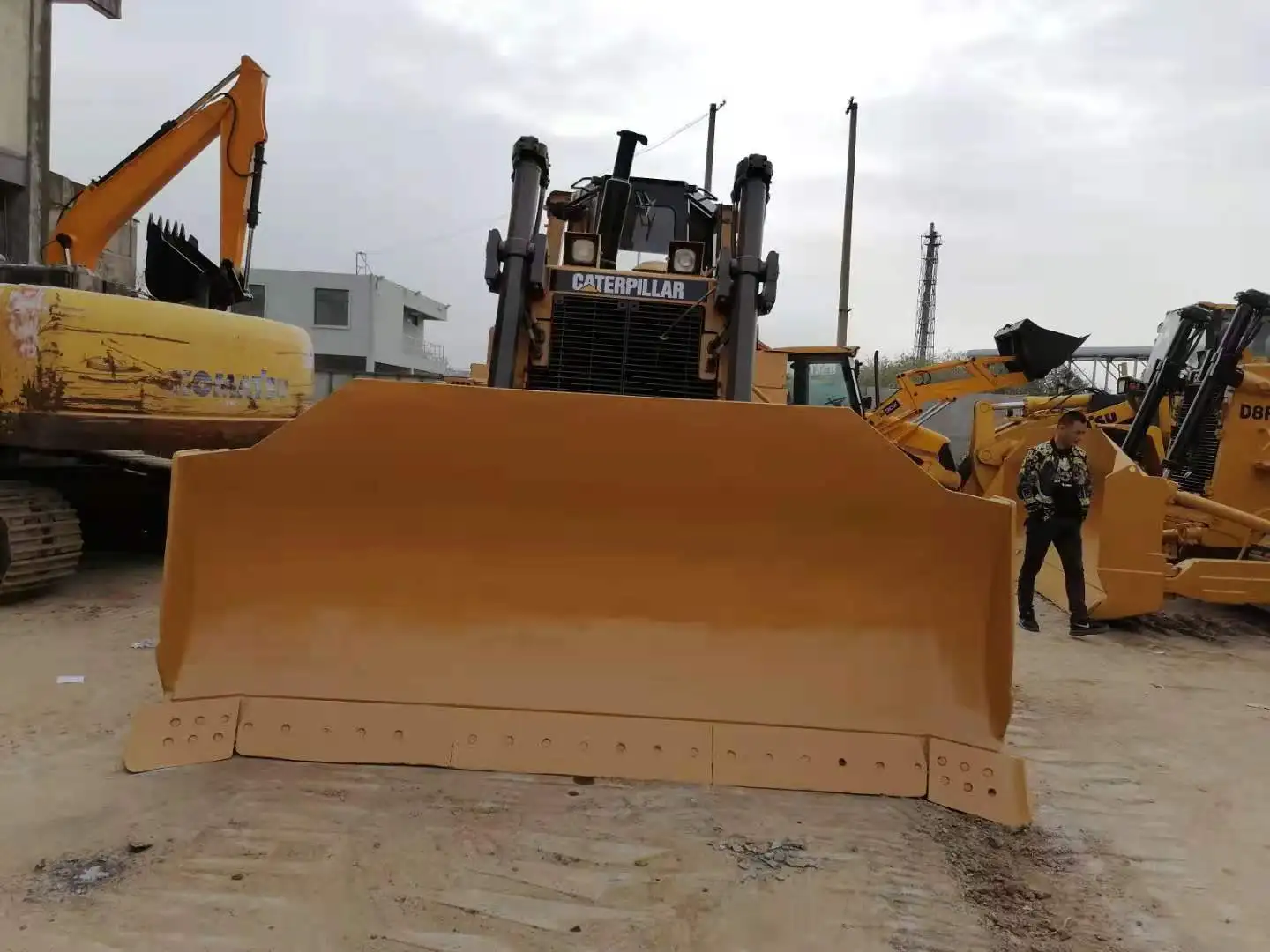 Бульдозер cat d8 d8r машина для продажи в Китае б/у бульдозер caterpillar D8 из