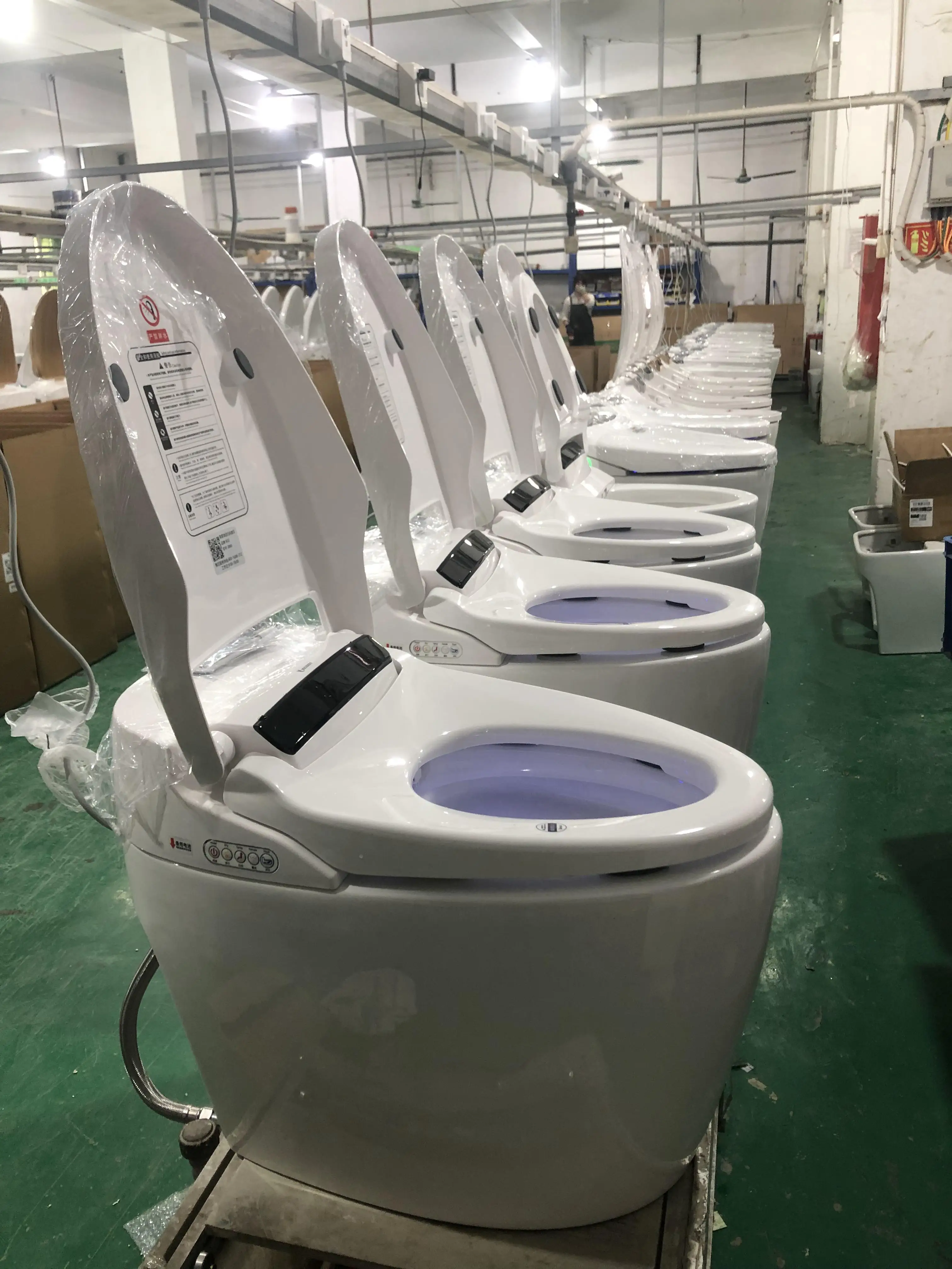 Abs Material Soft Closing Seat Automatic Deodorization Smart Toilet Color In Gray