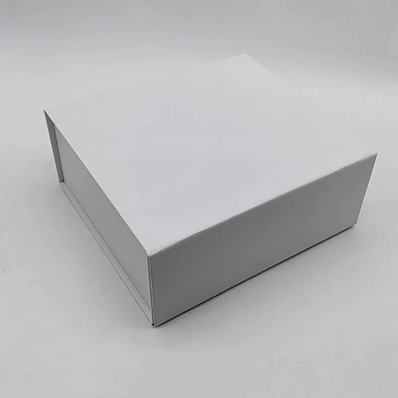 RTS Printed Packaging Boxes Cardboard Rigid White Paper Box Foldable Magnetic Closure Gift Packaging Box