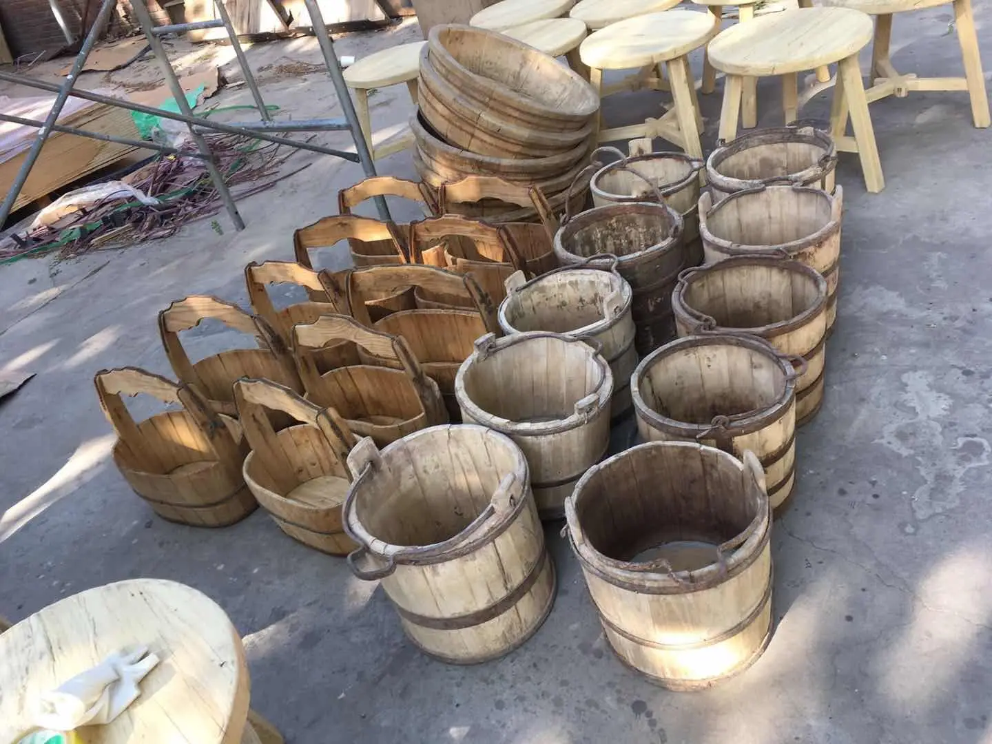 Hot selling chinese living room antique wooden high glossy painted storage trunk