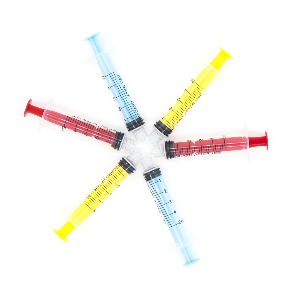Hot selling factory quality colorful dental medical syringe 5ml disposable syringe for oral