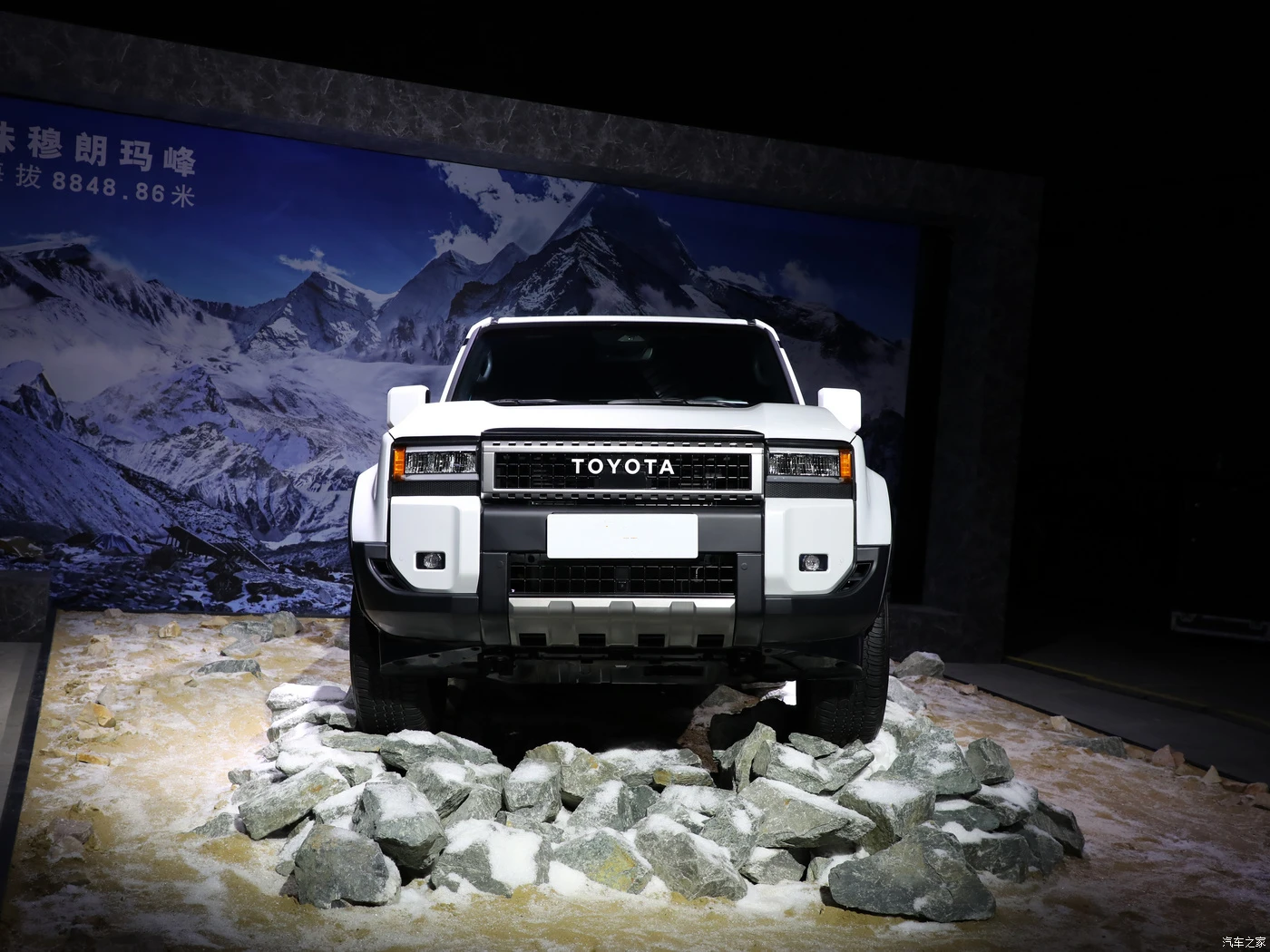 Toyota Prado Подержанный Гибридный хардкор для внедорожных 2024