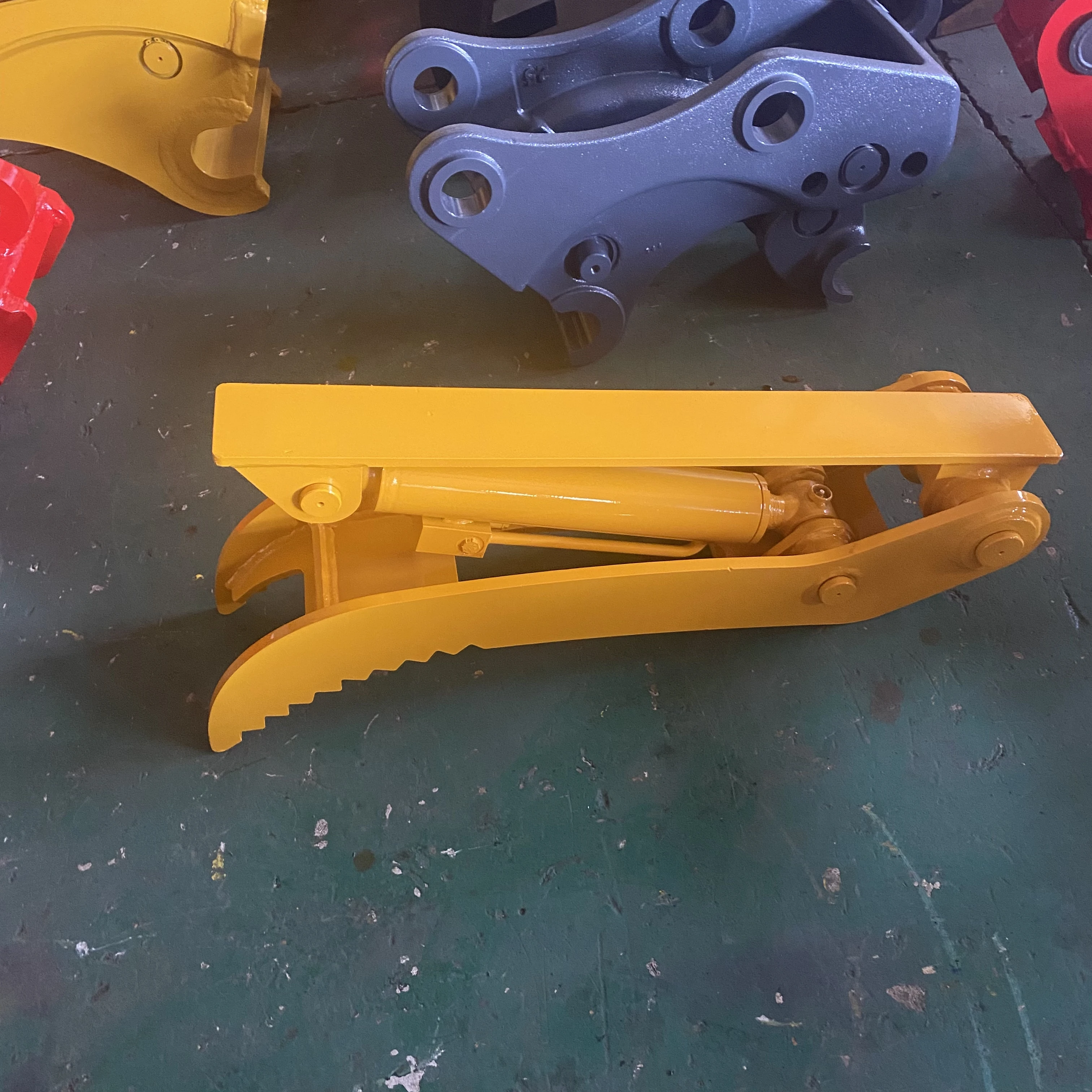 DHG-mini Excavator Manual Thumb for 1.5-4 Ton Excavator Hydraulic Thumb for Mini Excavator