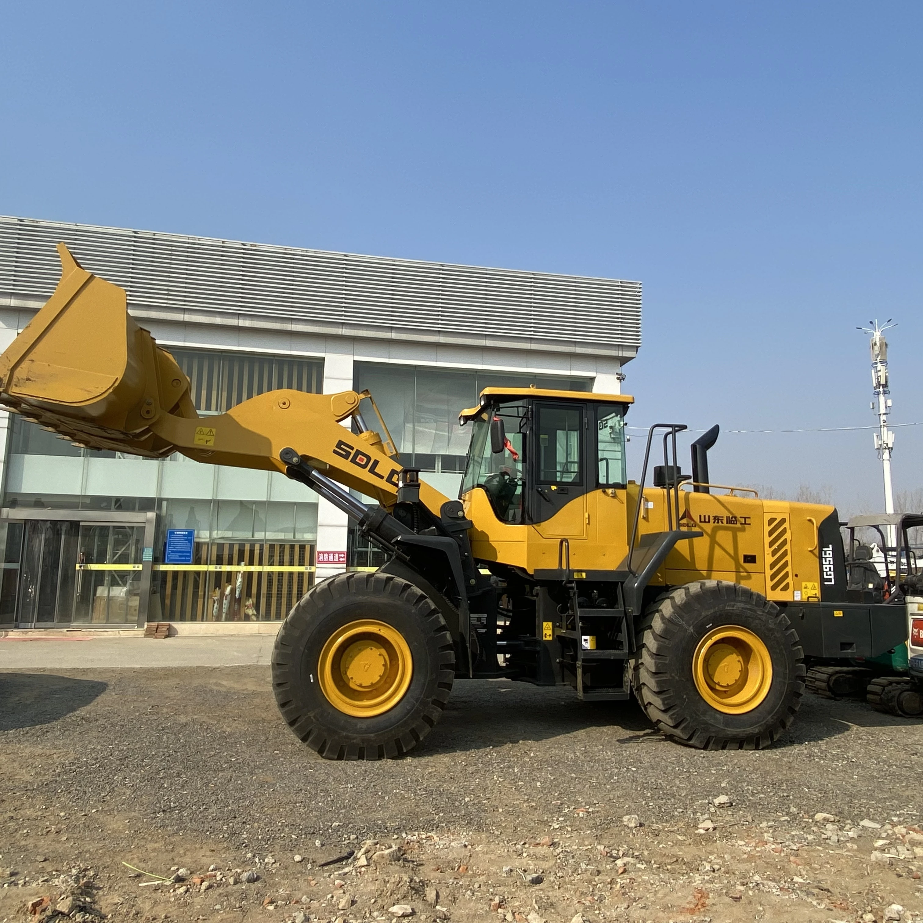 Mining Work Tractor Good Condition Earth Moving Wheel Payloader China Loader Construction Machine 3t 5 Ton 8 Ton 956 946 958 Use