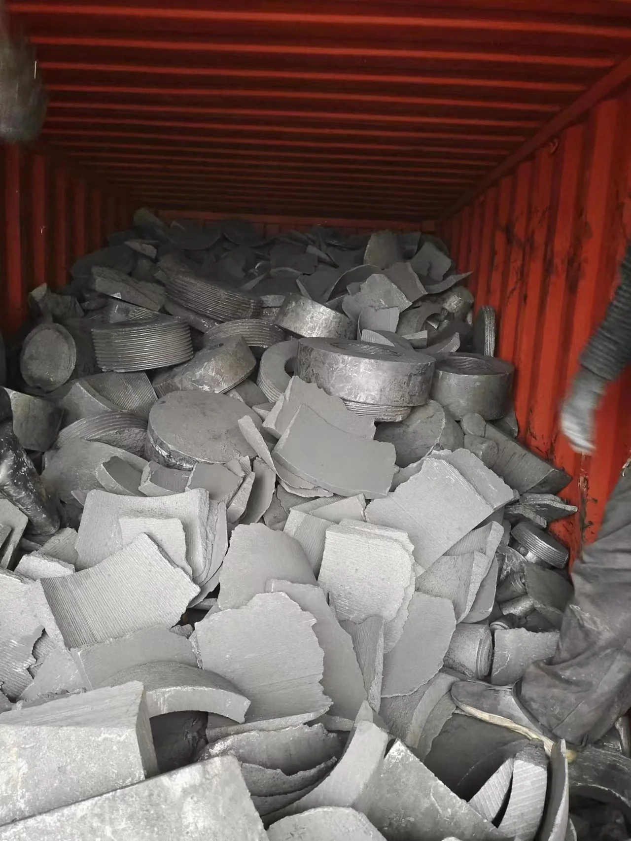 High Performance Carbon Anode Block Used Broken Graphite Electrode Scrap in Casting