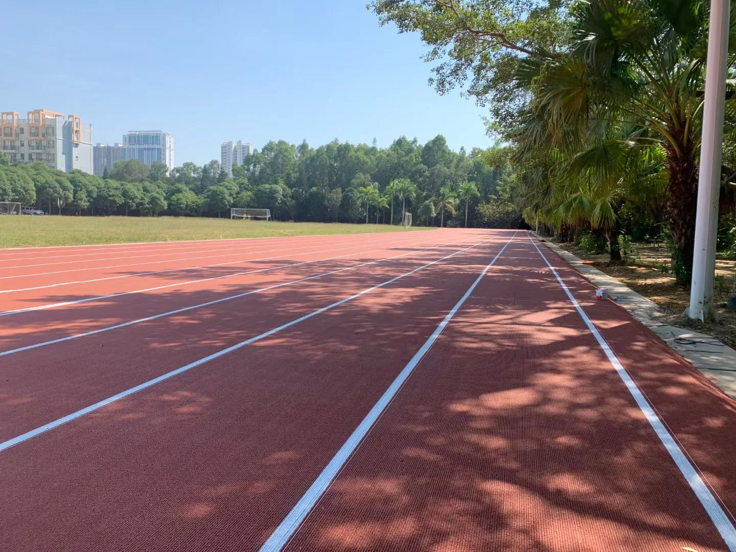 IAAF all weather used athletic rubber running track roll material Prefabricated running track FN-I-24101504